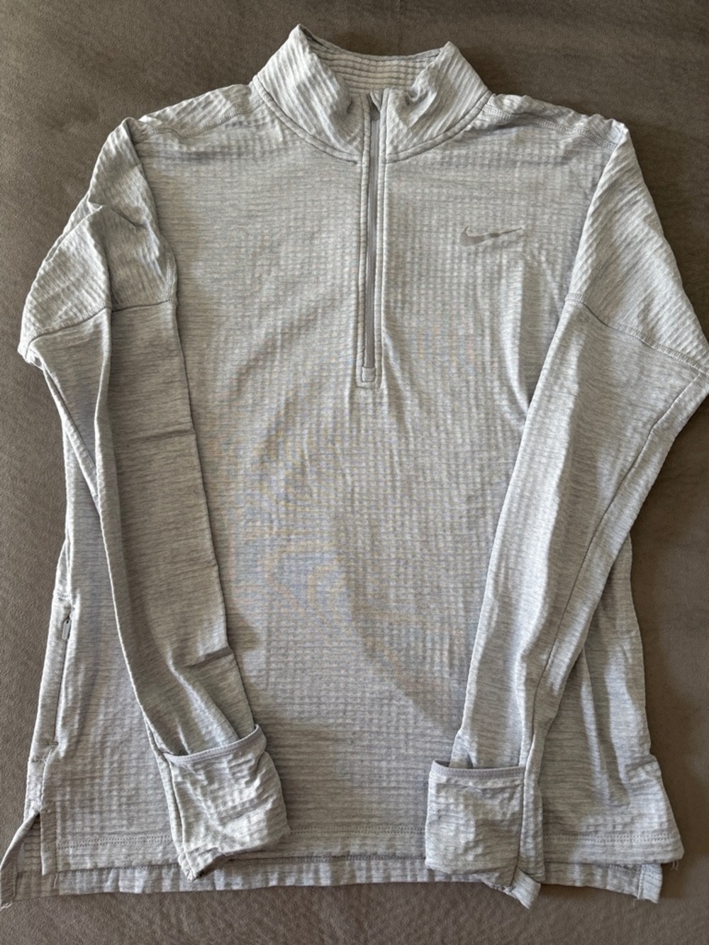 Nike Running Dri-FIT Women’s Gray 1/2 Zip Performance Pullover - M